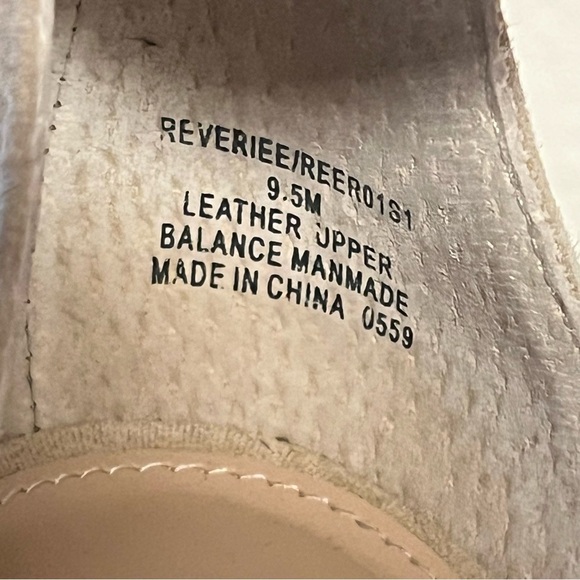 Steve Madden Reverie suede Sandals, chunky heel, nude, size 9.5, like new! - Picture 5 of 11